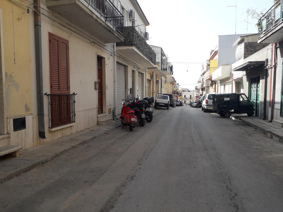 A Casa Tua Affitti Brevi Bed & Breakfast Noto Exterior photo